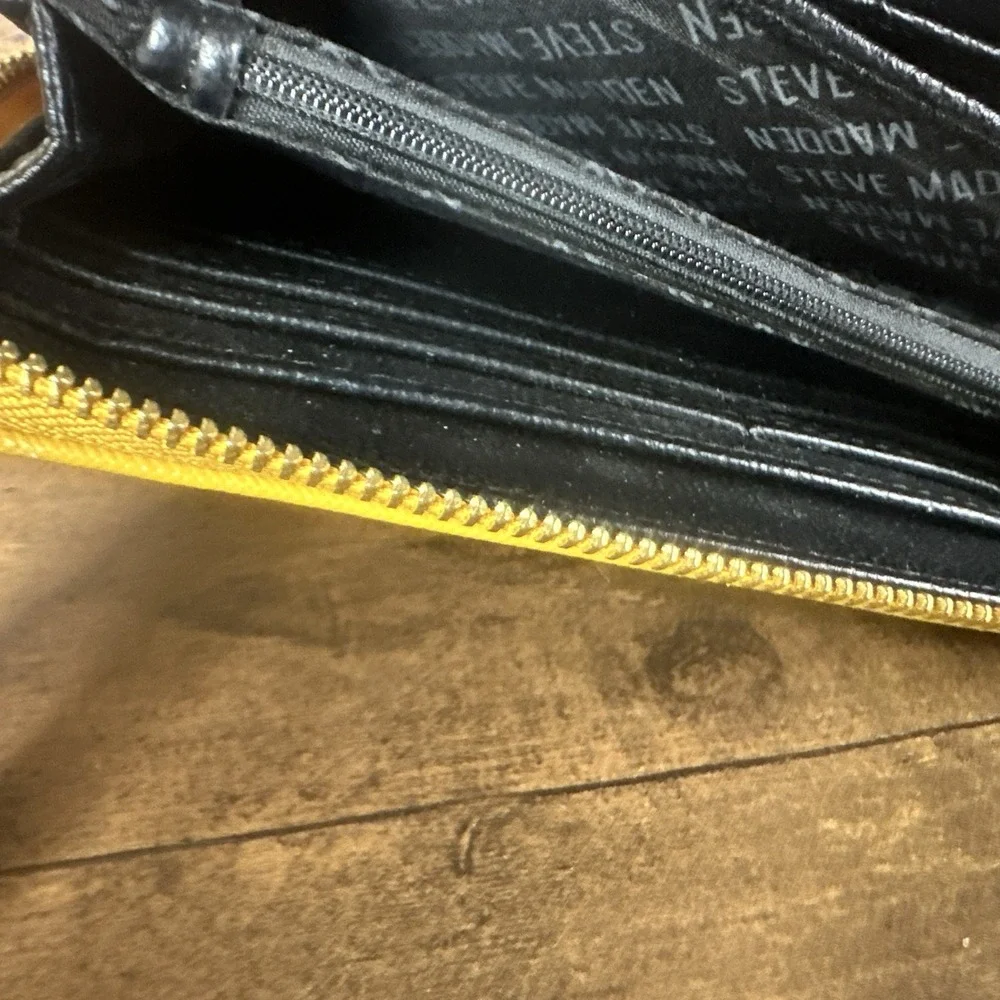 Steve Madden steve madden